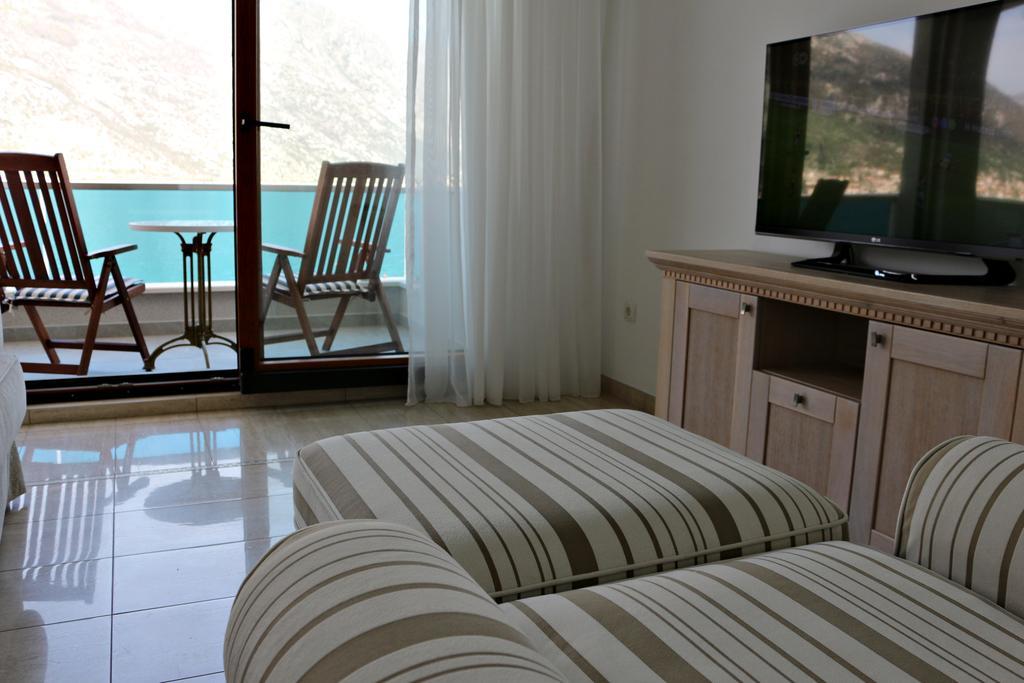 Apartment Miramare Kotor Ngoại thất bức ảnh